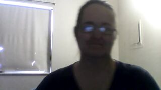 woman saying thank u