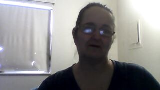 woman saying thank u