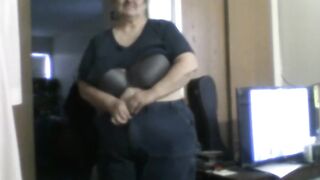 large momma woman
