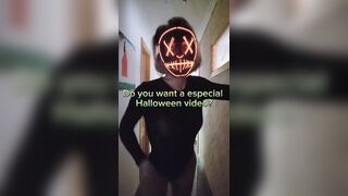 we make a peculiar halloween movie scene?