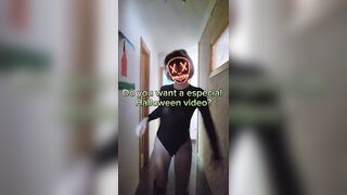 we make a peculiar halloween movie scene?