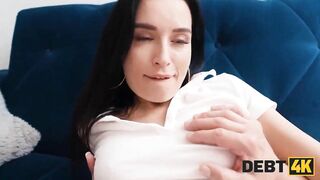 DEBT4k. Spunk flow instead of cash