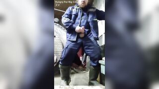 A discharged of sexy cum from a hard dick of a Russian homosexual!