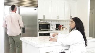 Without the - Jaye Summers Is a Nymphomaniac Like Her Stepmom Sheena Ryder