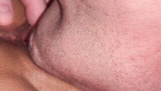 Cunilingus close-up. Female climax. Amateur porn