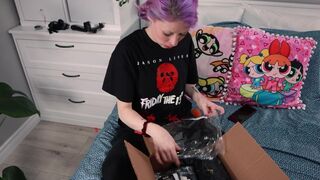 25K SUB PARTICULAR!! - Unboxing, Try On and Sloppy Deepthroat In Cute Fresh Outfit!