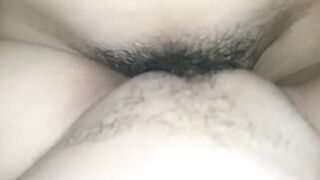 Que rico me coge mi querido mientras el cornudo sale a trabajar