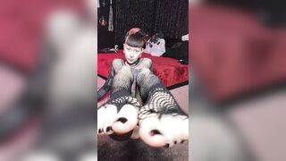 Feed That Snatch U Floozy