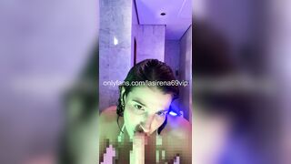 Bored Sexy Hottie Plays With Her Sex tool In The Shower