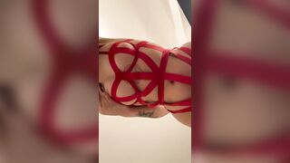 brunette hair gets the most good angles.