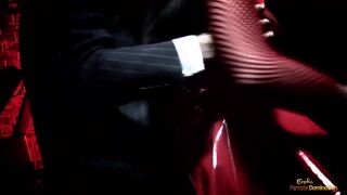 mother I'd like to fuck with large breasts makes a dude cum on her chin