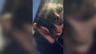 Wife gives delivery man a oral sex