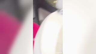 avevo voglia di sentire qualcosa dentro , non ho resistito ed ho messo il freno a mano dentro di me