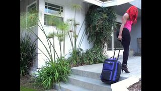 Ebony Aperture Swallowing Ebony Meat Entire