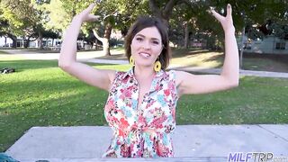 Breasty mother i'd like to fuck Krissy Lynn heals the youthful and lustful