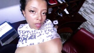 Cogida en la biblioteca por mi novio : Luu sell