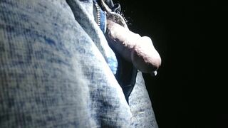 Chap Pissing ???????? Loudly Close Up Oriental Bbc