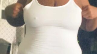 Overweight snatch Teaser????????What sort of content yall desire ?????