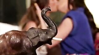 Lesbians with and without experience