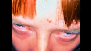 Princess Peach plays Bigg Dad Mo's favourite song with her mouth