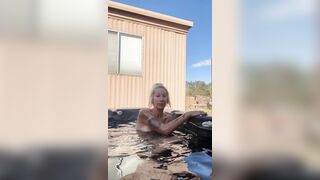 Piddle Whore pissing in hawt tub trying to avoid neighbors!