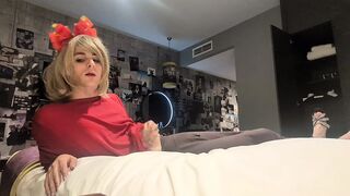 Girly Heather showing off her monster schlong