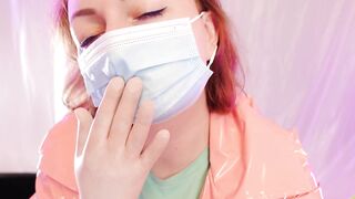 ASMR: surgical gloves