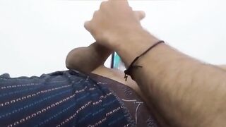 Me masturbo viendo vídeos porno ????