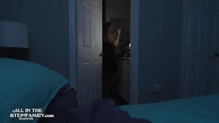 StepSon Scared Of Thunder! - All In The Step Family S1:E6 Scene two/three