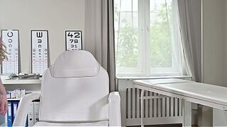 Nympho Nurse Baby Kxtten Gets Drenched During an Intensive Clinic double penetration Team fuck GP3379 DRY version