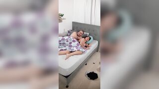 I've sex with my stepfather, this chab fills my vagina with milk.