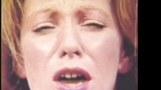 Andrea True Masturbates with the Device