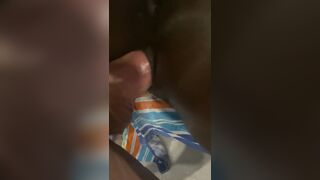 Black snatch squirts