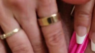 Miss Raquel Kitchen Squirt