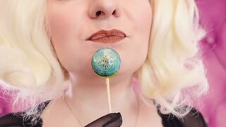 ASMR clip: lipstick, mesh gloves and sugar-plum