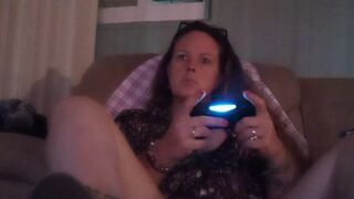 Amateur mother I'd like to fuck Playing Clip Games In Hawt Night Gown