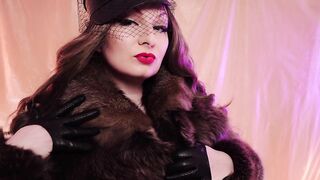 ASMR Mistresse: furry coat fetish, clowly erotic movements and leather gloves close ups