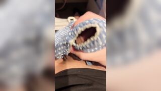 女友達の水玉パンツをティッシュ代わりにする屑