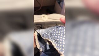 女友達の水玉パンツをティッシュ代わりにする屑