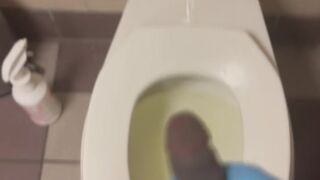 Had to Void urine at WORK and got EXCITED!! •groaning•