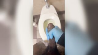 Had to Void urine at WORK and got EXCITED!! •groaning•