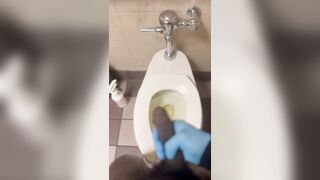 Had to Void urine at WORK and got EXCITED!! •groaning•