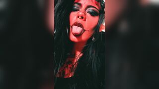 Juicy Throat and Lengthy Tongue