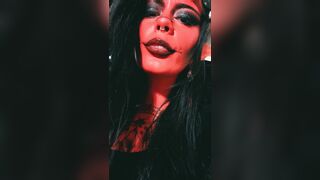 Juicy Throat and Lengthy Tongue