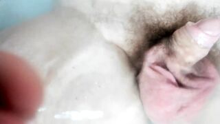 relax in a hawt washroom