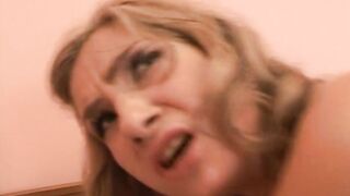 L CANNIBALE DI FIGA BIANCA scn01