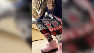 Nicolemyraaa flashes petite breasts in gas station