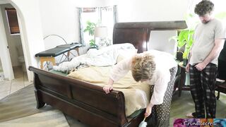 Cleaning mother I'd like to fuck gets drilled and squirts all over stepson