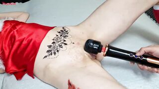 Christmas Magic Present Going Unfathomable in Her Twat