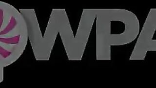 Hawt Chicks Getting Drilled In The Face